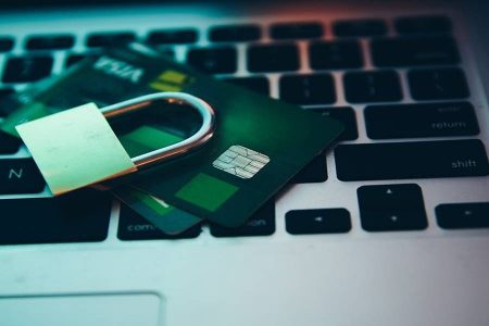 Cyber Monday Buyers' Safety Tips for Businesses